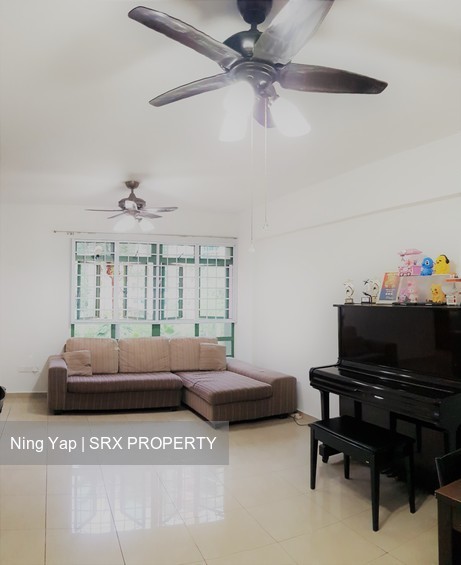 Woodlands Drive 75 thumbnail photo